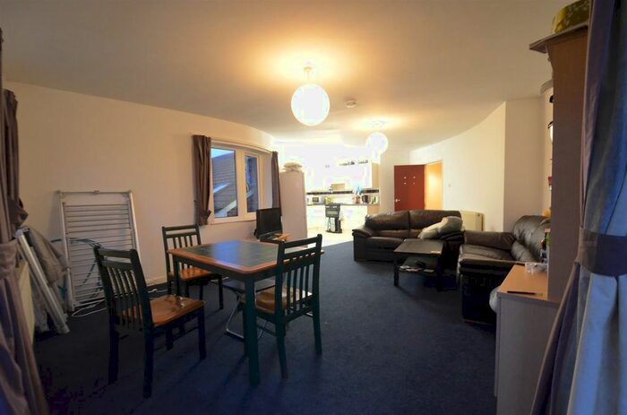 4 Bedroom Flat To Rent In St. Stephens Road, Selly Oak, Birmingham, B29