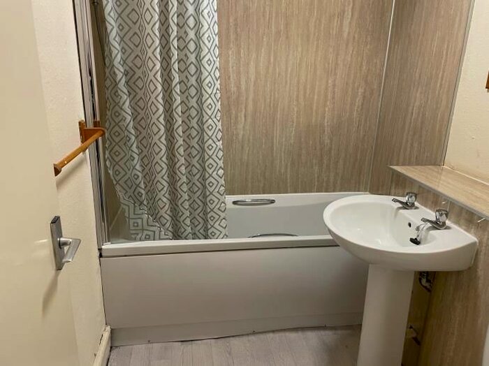 1 Bedroom Flat To Rent In Benvie Road, Dundee, DD2