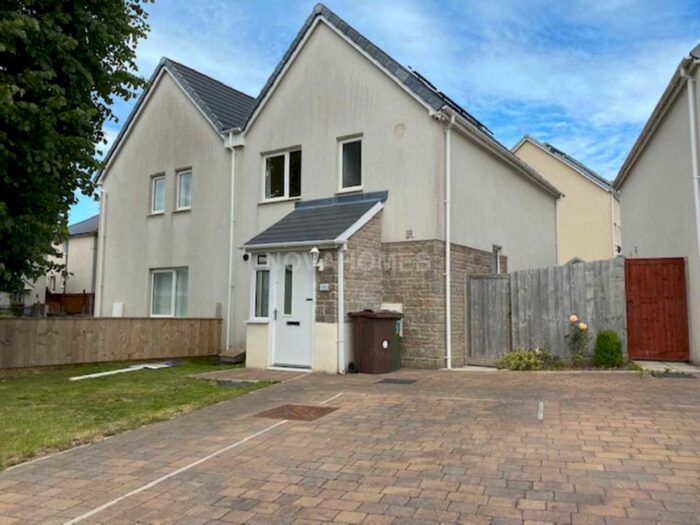 3 Bedroom Semi-Detached House To Rent In Grassendale Avenue, North Prospect, PL2