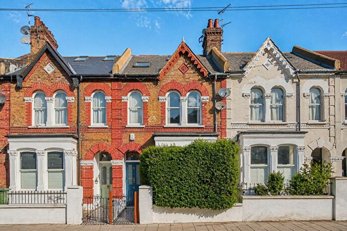 4 Bedroom Terraced House For Sale In Trewint Street, Earlsfield, London, SW18