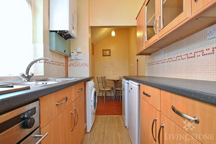 3 Bedroom Terraced House To Rent In Cecilia Road, LE2