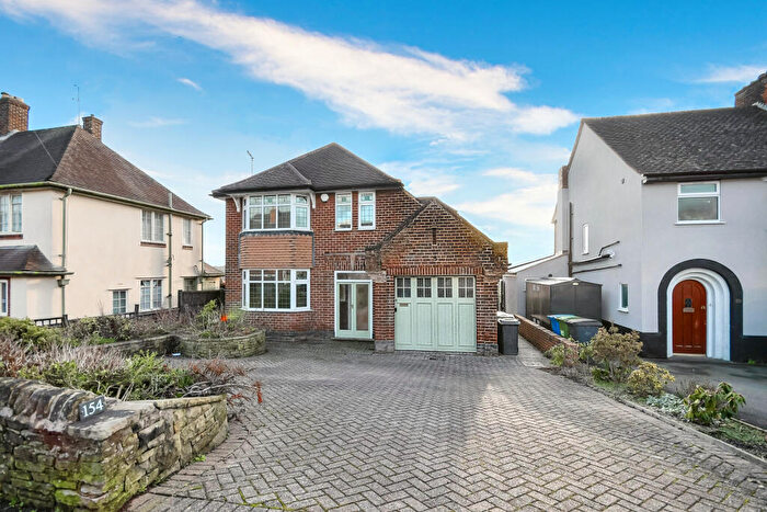 3 Bedroom Detached House For Sale In Brockwell Lane, Chesterfield, S40