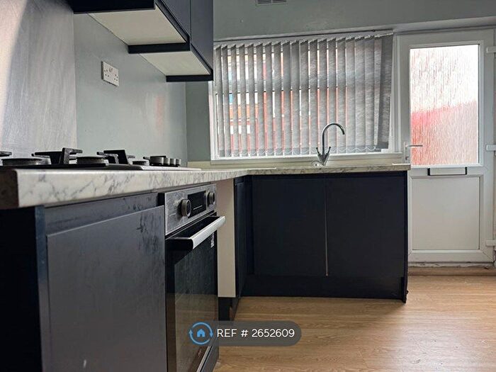 1 Bedroom Flat To Rent In Brereton Avenue, Cleethorpes, DN35