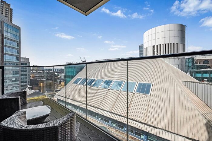 2 Bedroom Flat For Sale In Moor Lane, London, EC2Y