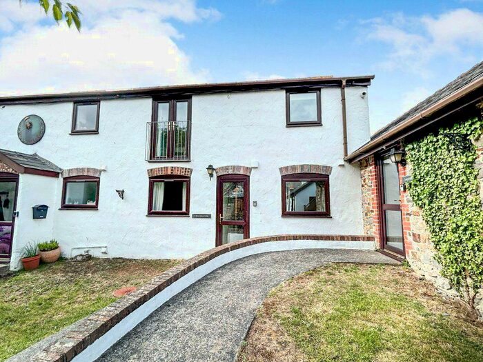 2 Bedroom Terraced House For Sale In Marhamchurch, Bude, EX23