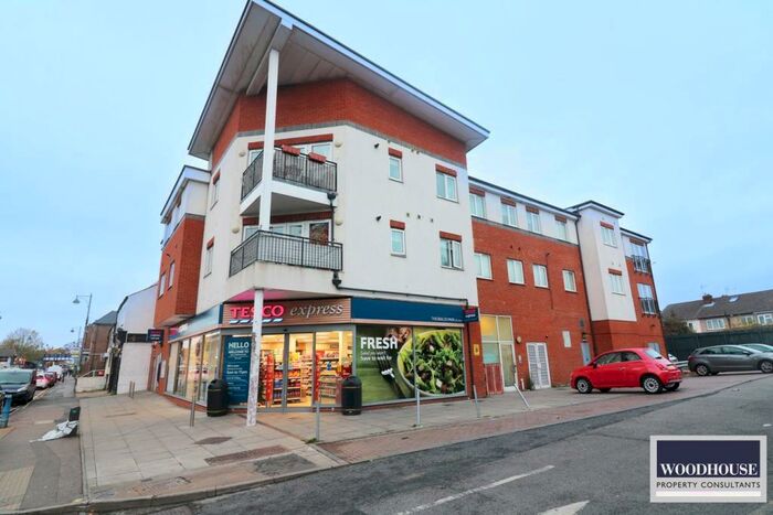 1 Bedroom Apartment To Rent In Abingdon Court, Waltham Cross, EN8