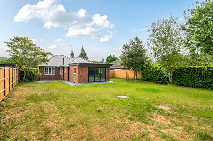 3 Bedroom Detached Bungalow For Sale In London Road, Wendover, HP22