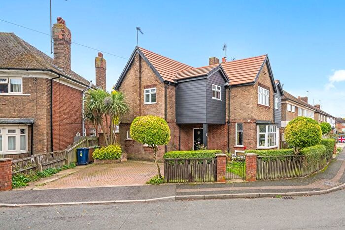 4 Bedroom Detached House For Sale In Hillburn Road, Wisbech, PE13