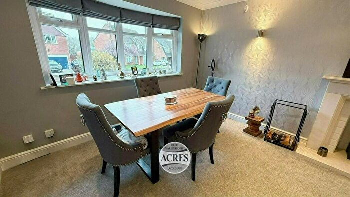4 Bedroom Detached House For Sale In Ryknild Close, Four Oaks, Sutton Coldfield, B74 - Photo 6