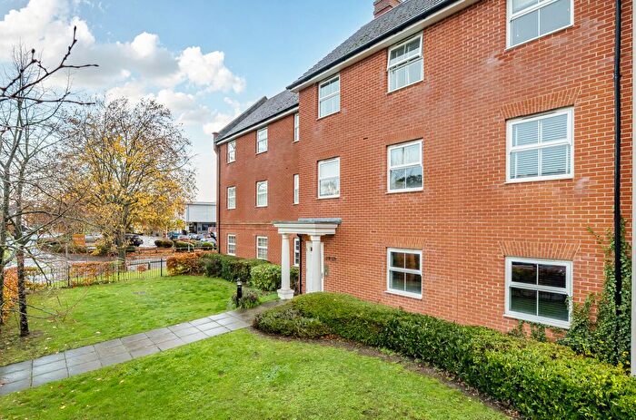 1 Bedroom Flat For Sale In Ashville Way, Wokingham, Berkshire, RG41