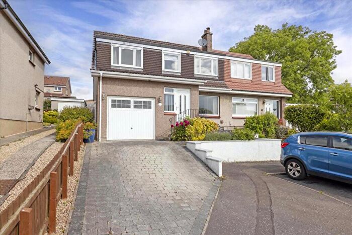4 Bedroom Semi-Detached House For Sale In Muirhead Place, Penicuik, EH26
