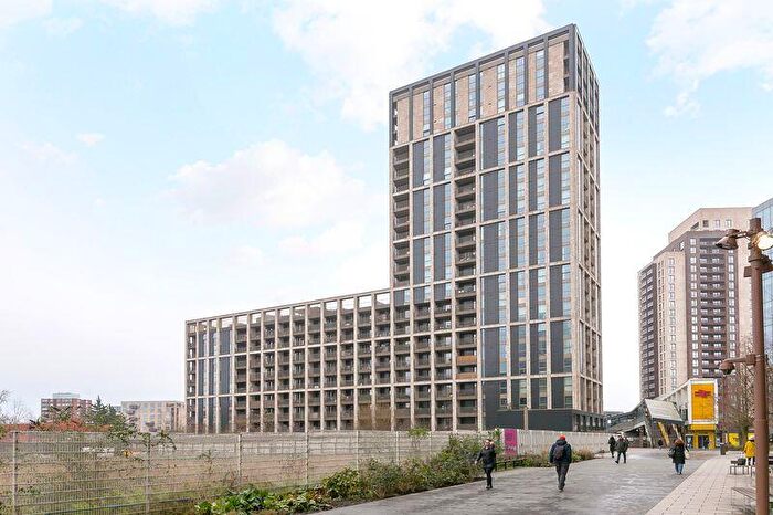 2 Bedroom Flat For Sale In Caithness Walk, East Croydon, CR0