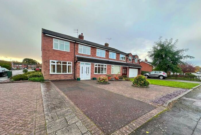 5 Bedroom House To Rent In Warwick Avenue, Quorn, Leics, LE12
