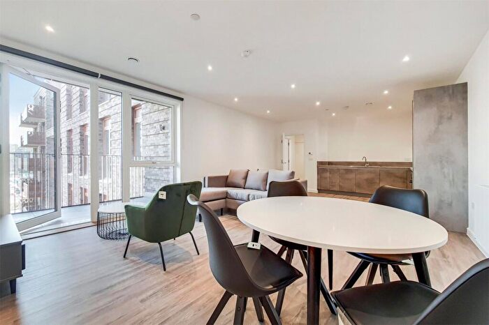 1 Bedroom Apartment To Rent In Fresh Wharf Road, Barking, Essex, IG11