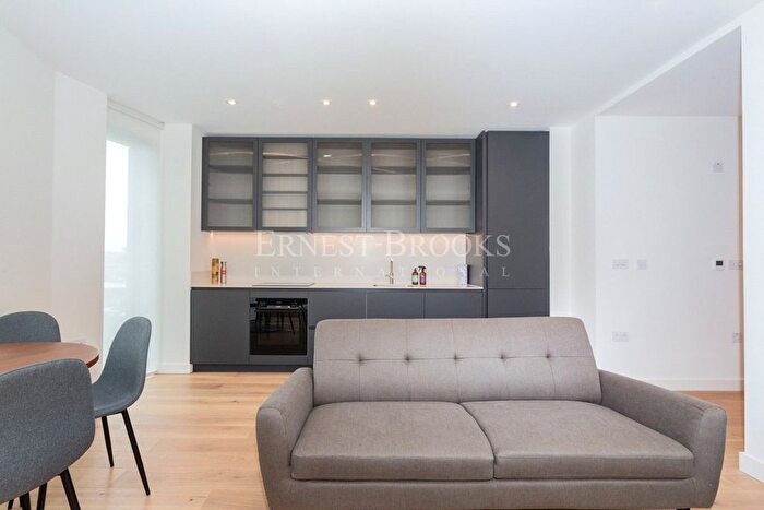 Studio To Rent In Ashley Road, Heart Of Hale, Tottenham Hale, N17