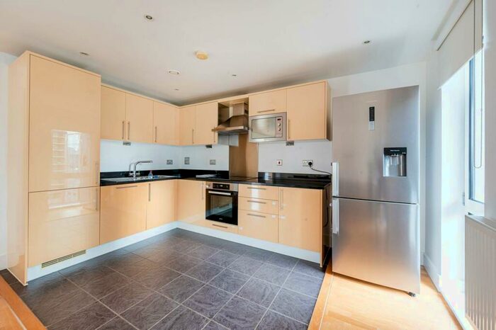 4 Bedroom Flat To Rent In Indescon Square, Canary Wharf, London, E14