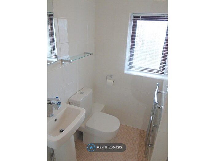 1 Bedroom Flat To Rent In Glenoven Court, Cambridge, CB4