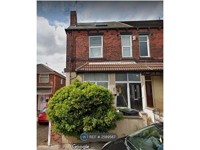 4 Bedroom Semi-Detached House To Rent In Nixon Avenue, Leeds, LS9