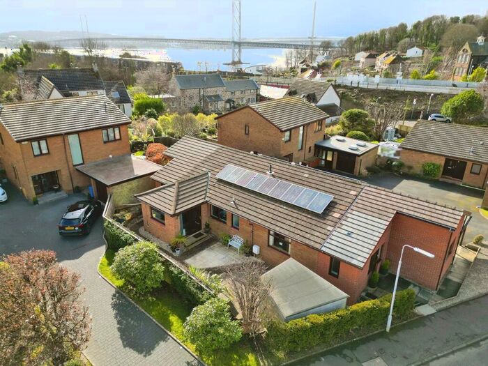 4 Bedroom Bungalow For Sale In Carlingnose Point, North Queensferry, Inverkeithing, KY11