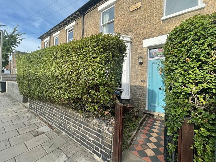 3 Bedroom Terraced House To Rent In Emery Street, Cambridge, CB1