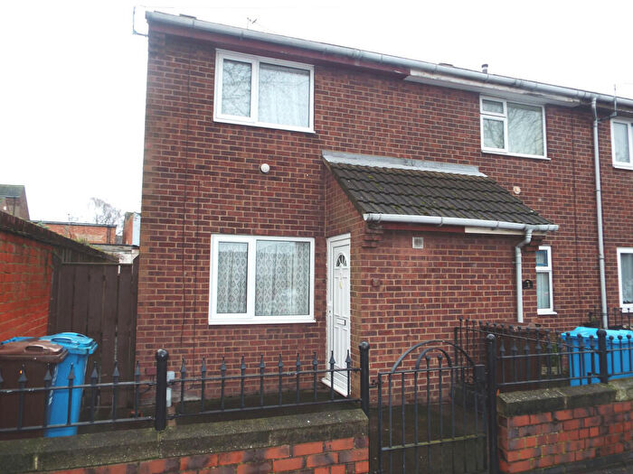 1 Bedroom End Of Terrace House To Rent In A St. Georges Road, HU3