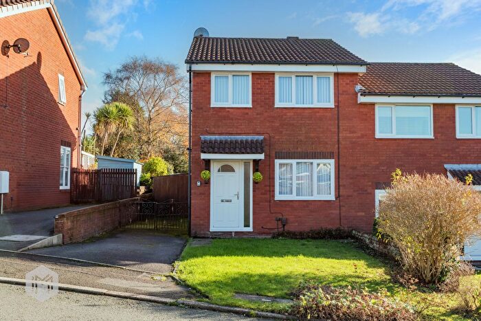 3 Bedroom Semi-Detached House For Sale In Scarthwood Close, Bolton, Greater Manchester, BL2