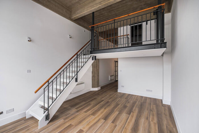 1 Bedroom Apartment To Rent In King Edward's Road, Hackney, E9