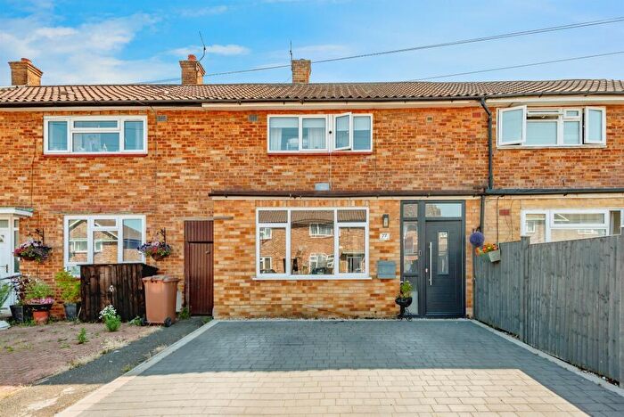 3 Bedroom Terraced House For Sale In Huddleston Crescent, Merstham, Redhill, RH1