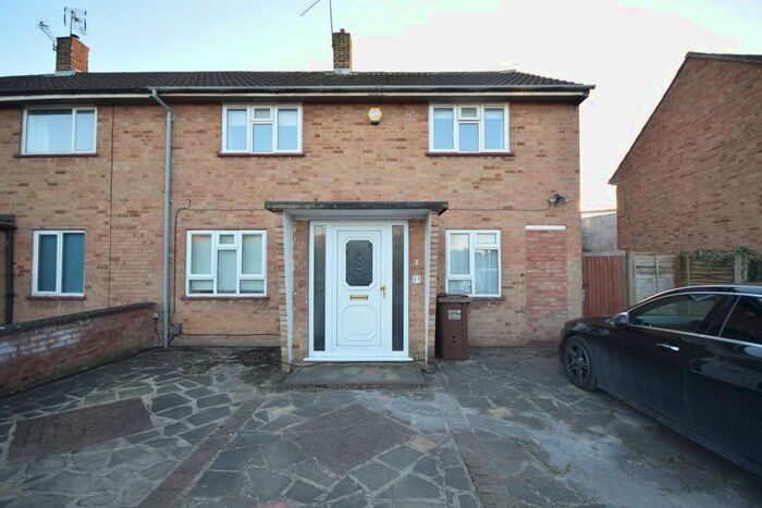 5 Bedroom Terraced House To Rent In High Dells, Hatfield, AL10