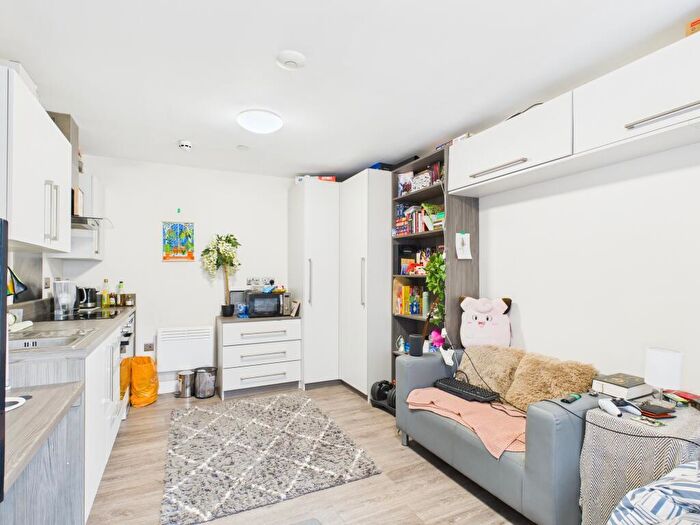 1 Bedroom Apartment To Rent In Flat, Wardwick, City Centre, DE1