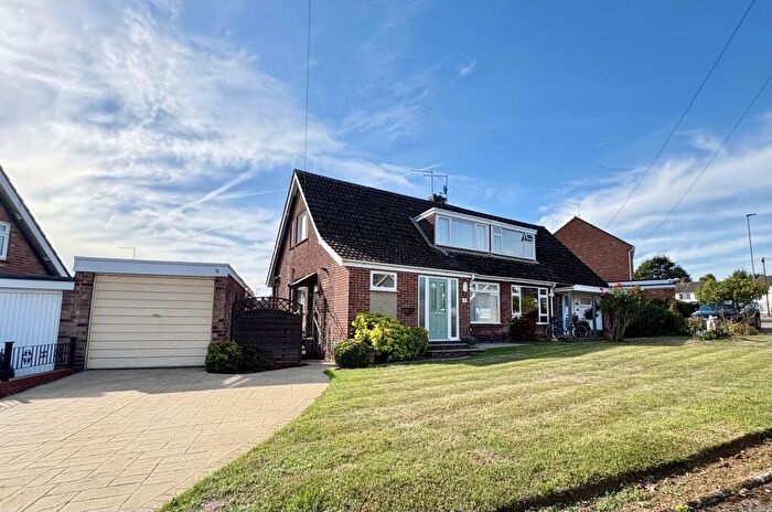 3 Bedroom Semi Detached House For Sale In Meshaw Crescent, Abington Vale, Northampton, NN3