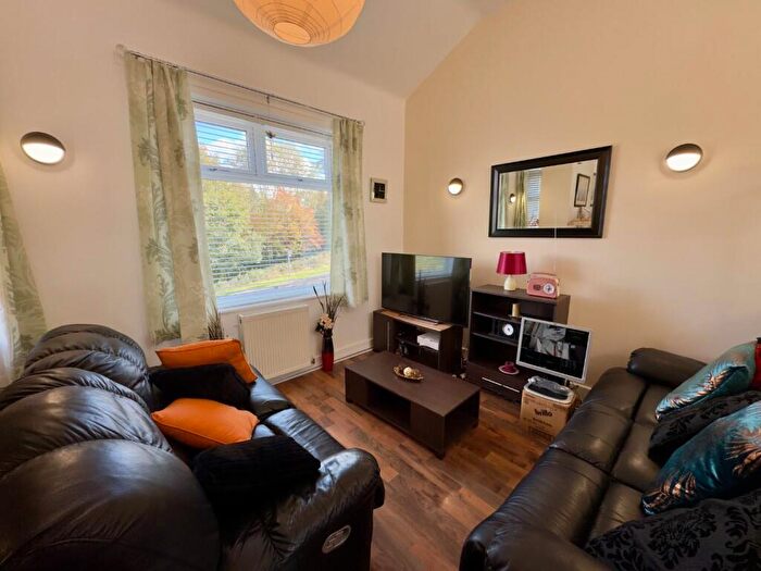 2 Bedroom Detached House For Sale In Rosehill Road, Burnley, BB11