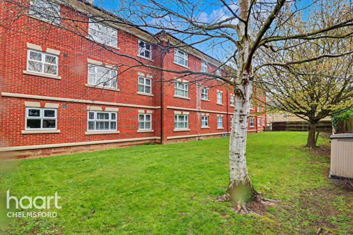 2 Bedroom Apartment For Sale In Stapleford Close, Chelmsford, CM2