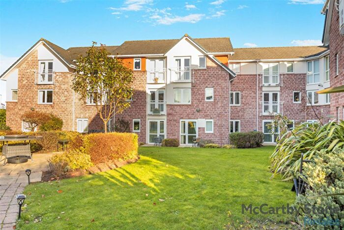 1 Bedroom Flat For Sale In Chester Road, Little Sutton, Ellesmere Port, CH66