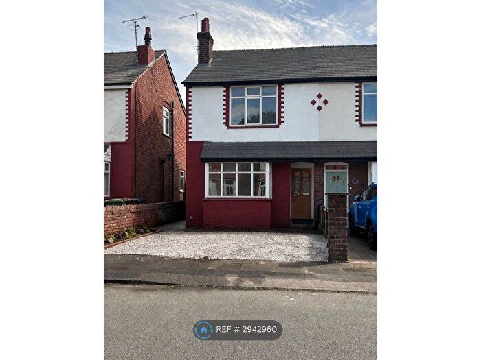 3 Bedroom Semi-Detached House To Rent In Pool St, Southport, PR9