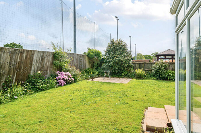 2 Bedroom Bungalow For Sale In Apple Drive, Willand, Devon, EX15