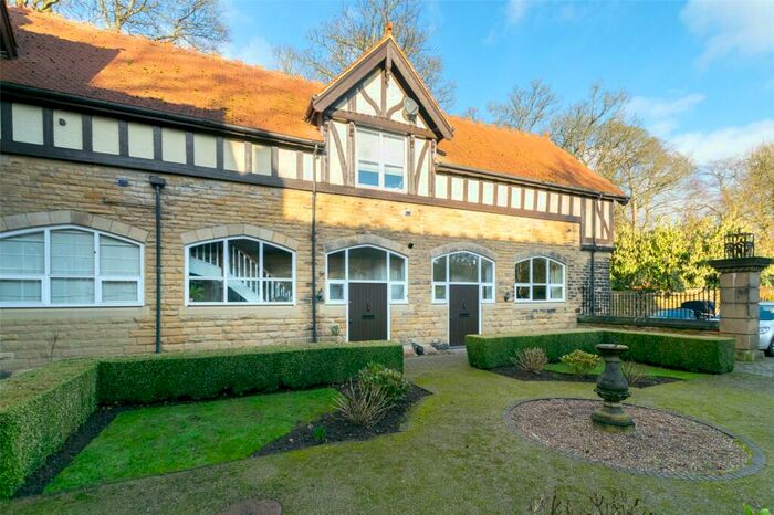 2 Bedroom House To Rent In Bardon Hall Mews, Weetwood Lane, Weetwood, Leeds, LS16