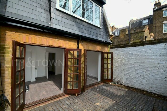 3 Bedroom Terraced House To Rent In Stoke Newington Church Street, London, N16
