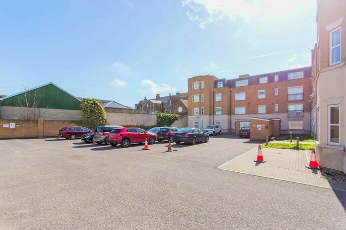 2 Bedroom Flat To Rent In Zion Place, Turner Heights Zion Place, CT9