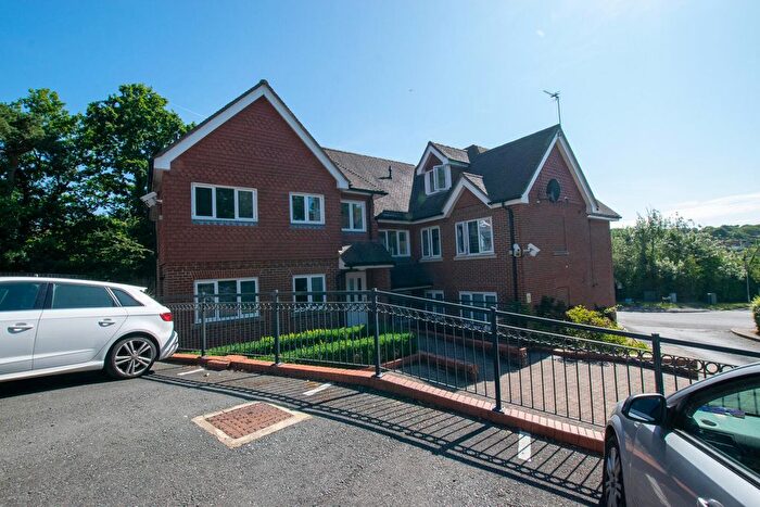 2 Bedroom Flat To Rent In Westwood Mews, Heathfield, TN21