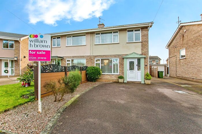 3 Bedroom Semi Detached House For Sale In Oak Crescent, Boston, PE21