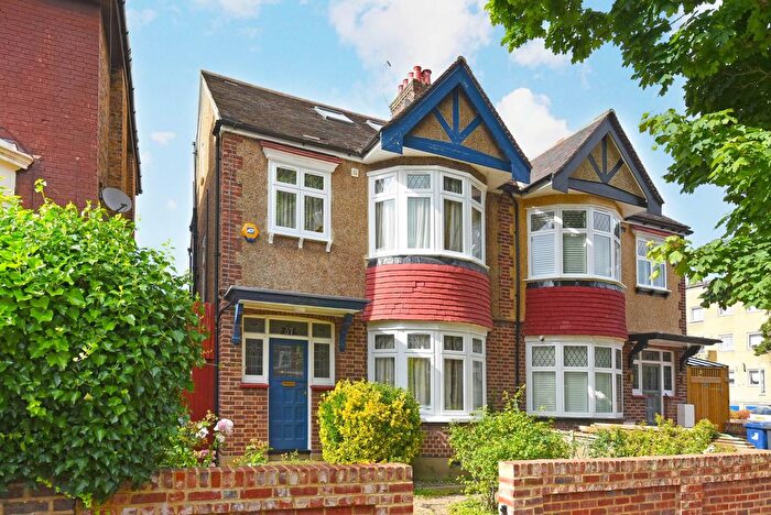 4 Bedroom Property To Rent In Ranelagh Road, London, W5