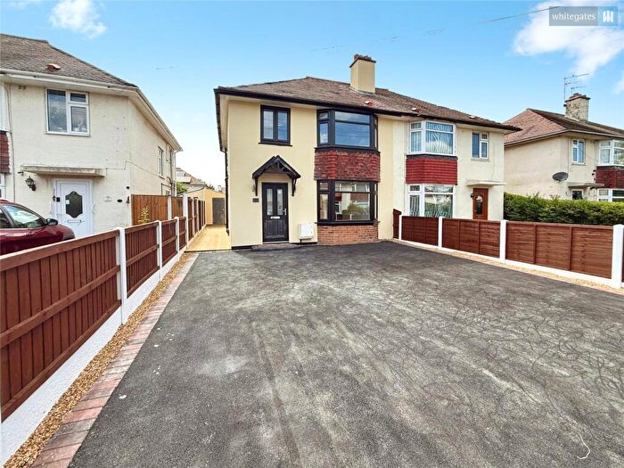 4 Bedroom Semi Detached House For Sale In Ash Road, Crewe, Cheshire, CW1