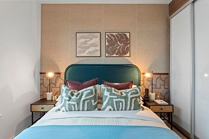 1 Bedroom Apartment For Sale In Brook Avenue, Wembley, HA9