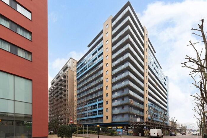 1 Bedroom Flat For Sale In Westgate Apartments, London, E16