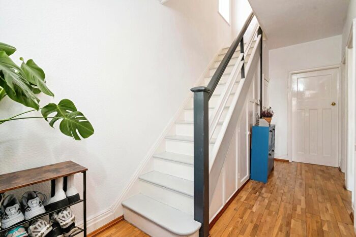 3 Bedroom Semi-Detached House For Sale In Willowbank Avenue, Bolton, Lancashire, BL2