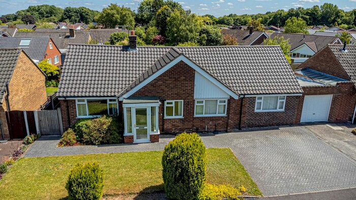 3 Bedroom Bungalow To Rent In Highfield Avenue, Appleton, Warrington, WA4
