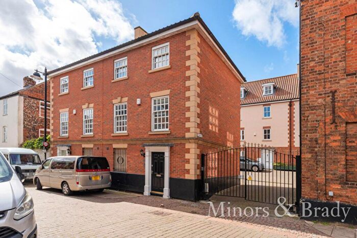 3 Bedroom Semi Detached House To Rent In King Street, Norwich, NR1