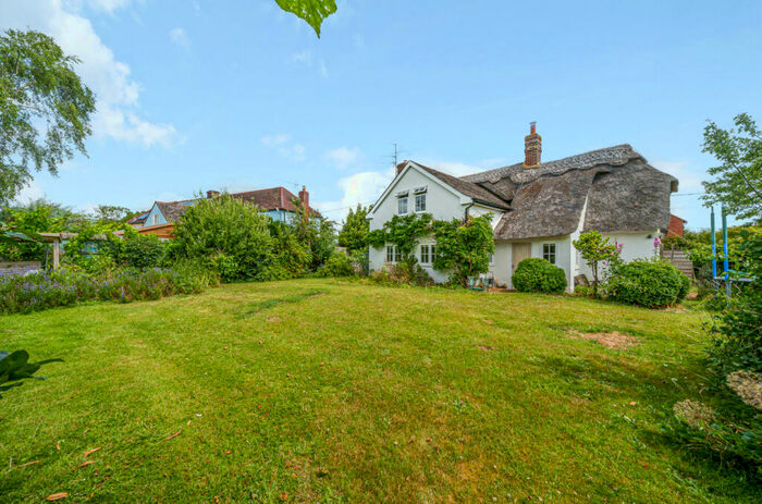 4 Bedroom Detached House For Sale In Water Lane, Radwinter, Saffron Walden, Essex, CB10