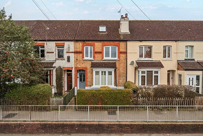 3 Bedroom Terraced House For Sale In Brewery Lane, Byfleet, KT14